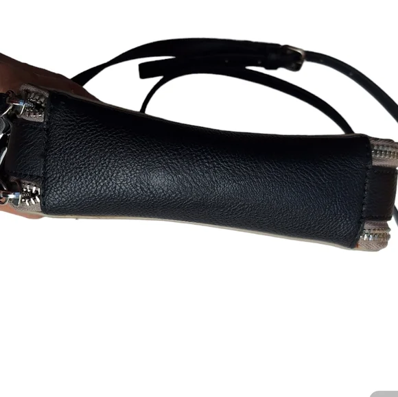 Nine West grey taupe and black crossbody bag - Picture 6 of 9